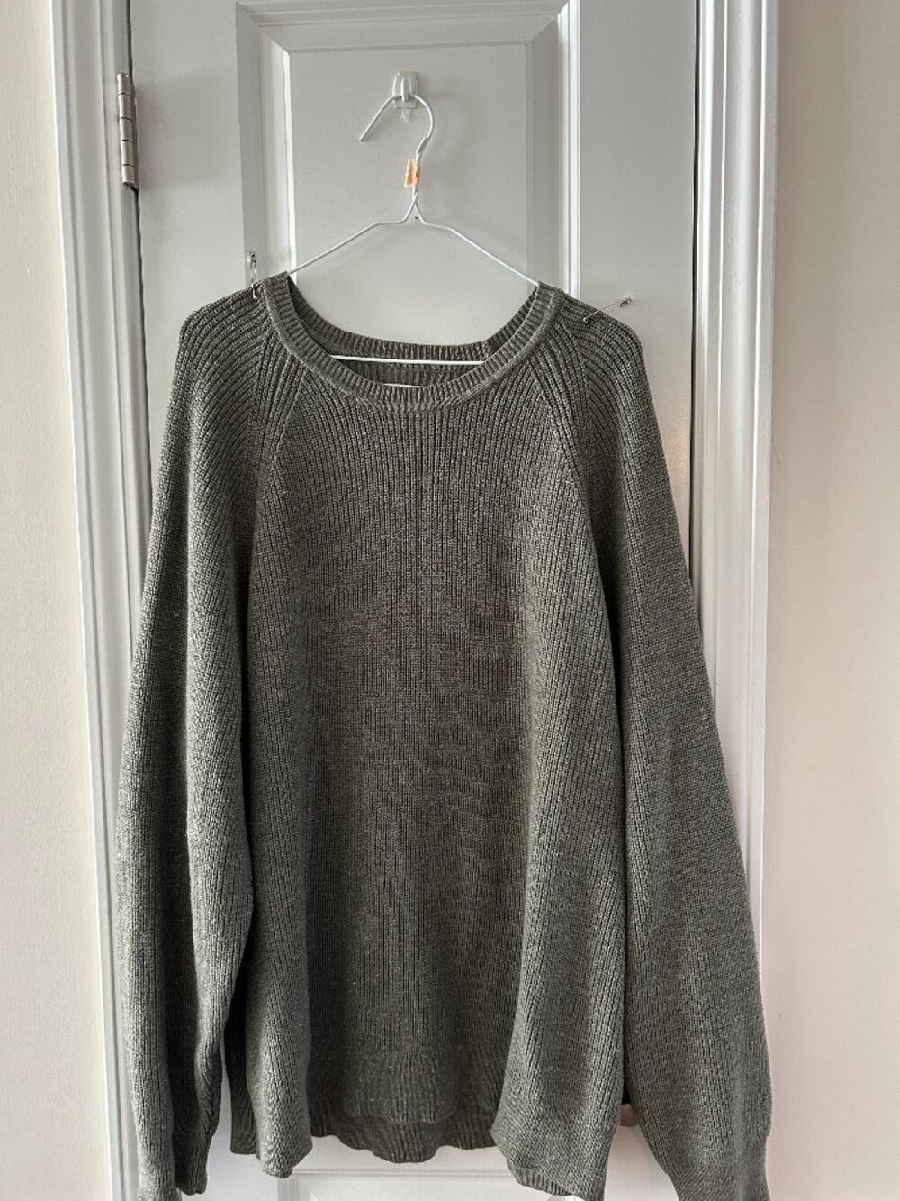 American Eagle Green Sweater